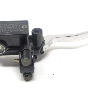FRONT DISC BRAKE MASTER CYLINDER ASSEMBLY